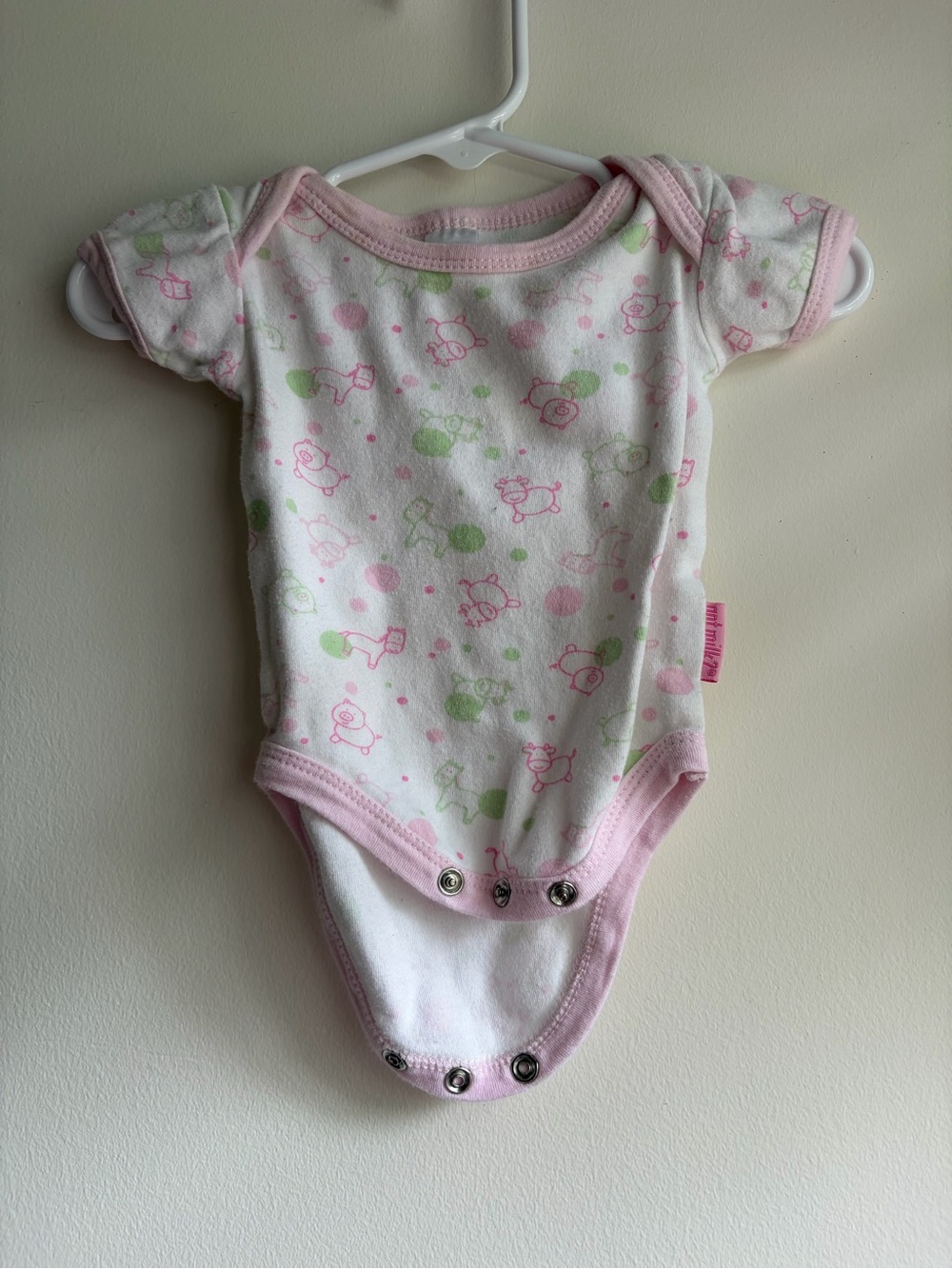 Vintage Y2K Got Milk? Baby Short Sleeve Bodysuit Pink Green Cow Pig Horse Farm